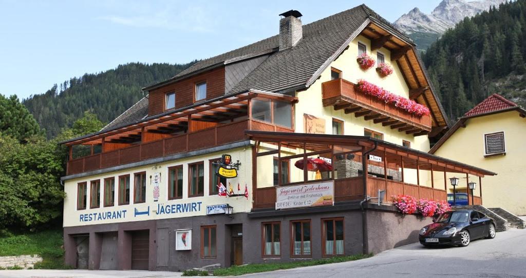 Gasthof Jaegerwirt ซีดาร์เฮาส์ ภายนอก รูปภาพ