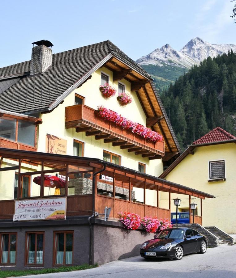Gasthof Jaegerwirt ซีดาร์เฮาส์ ภายนอก รูปภาพ